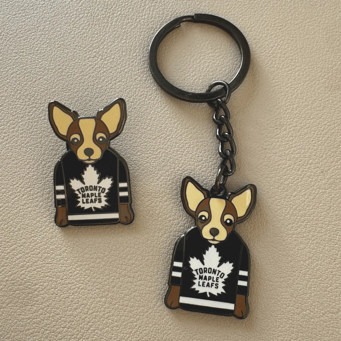 TDM Toronto Maple Leafs Chihuahua Keychain